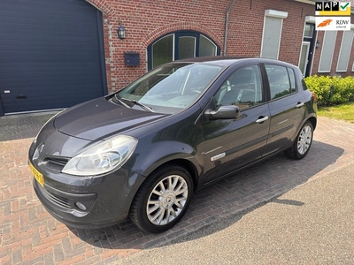 Renault Clio 1.2 TCE Special Rip Curl APK 26-05-2024