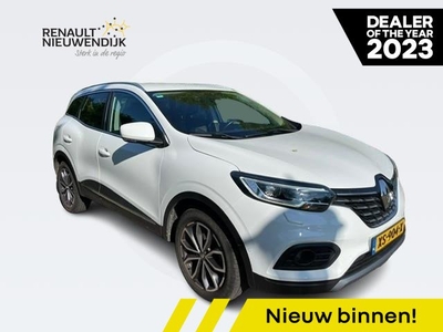 Renault Kadjar 1.3 TCe 140 Intens 26.000KM! TREKHAAK / CAMERA / NAVI / STOELVERW. / VOORRTUITVERW./ 18`` / BLINDSPOT / APPLE CARPLAY / ANDROID AUTO / CRUISE / CLIMATE