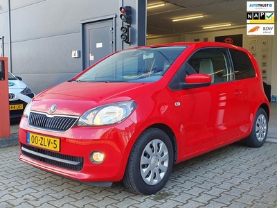 Skoda Citigo 1.0 Greentech Tour / NAP / 1STE EIG. / DEALER ONDERH. / CRUISE / AIRCO / NAVI / ISOFIX / NWE BEURT + APK !