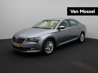 Skoda Superb 1.5 TSI ACT Business Edition | Trekhaak | Navigatie| Stoelverwarming | Canton | Xenon | Camera