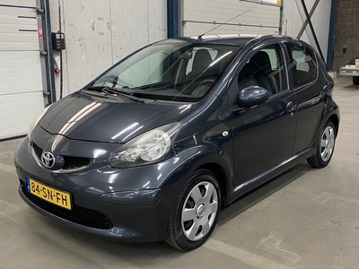 Toyota Aygo 1.0-12V +|5 Deurs|