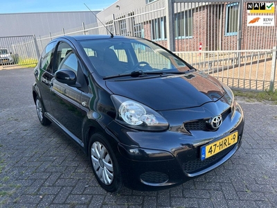 Toyota Aygo 1.0-12V Comfort|AIRCO|CARPLAY OPTIONEEL|