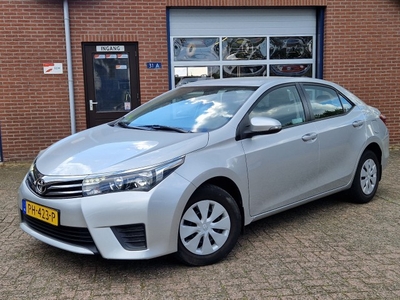 Toyota Corolla 1.6i Active Sedan Airco 1e - Eigenaar