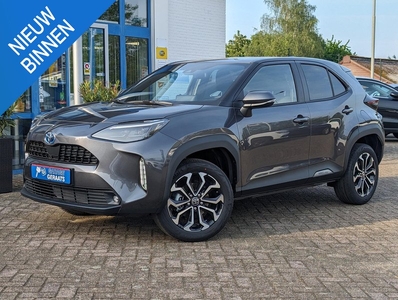 Toyota Yaris Cross 1.5 Hybrid Dynamic | NIEUW, Apple CarPlay/Android Auto, Camera, Adaptive Cruise Control, Climate Control, 17 inch velgen, zeer luxe!