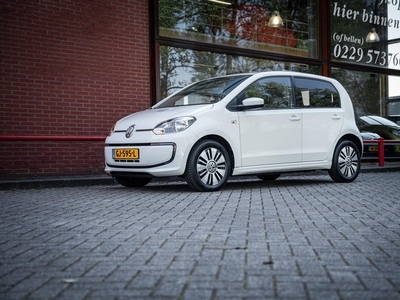 Volkswagen E-Up! | CCS Snelladen | Airco | Navigatie |Bluetooth | Stoel verwarming |