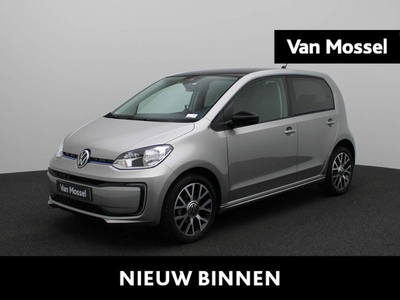 Volkswagen e-Up! e-up! Style 83 PK | Automaat | Camera | Cruise Control | Climate Control | Stoelverwarming | Parkeersensoren | LED | Lichtmetalen velgen | Privacy glass |