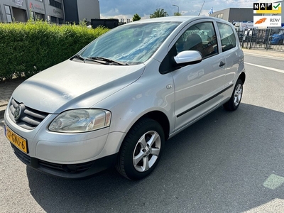 Volkswagen Fox 1.4 Trendline 1e EIGENAAR/AIRCO/ORIGINEEL NL/NAP/RIJDT EN SCHAKELT NIEUW/VASTE PRIJS INRUIL IS MOGELIJK