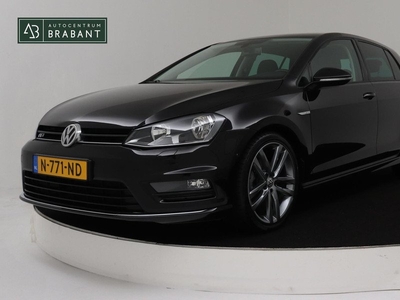 Volkswagen Golf 1.4 TSI Business Edition R-line Automaat (STOELVERWARMING, CAMERA, CLIMATE CONTROL, PDC V+A, CRUISE CONTROL)