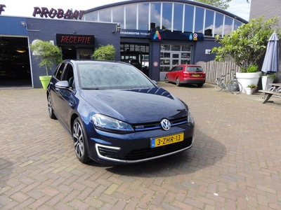 Volkswagen Golf 1.4 TSI GTE PLUG IN AUTOMAAT