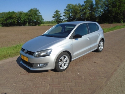 Volkswagen Polo 1.2 TSI Highline MATCH NAVI STVERW ECC CRUISE