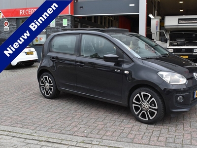 Volkswagen up! 1.0 groove up! BlueMotion Panoramadak Navigatie 5-deurs