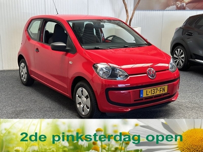 Volkswagen up! 1.0 take up! AIRCO MULTIMEDIA VOORBEREIDING RADIO/CD ZEER MOOI !! LOCATIE 1001