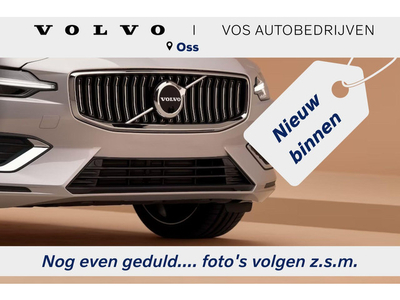 Volvo V60 2.0 B3 Essential Vos Geleverd | Stoelverwarming voor + achter| Stuurwielverwarming| Parkeersensoren achter| Semi- elektrisch inklapbare trekhaak| Cruise Control| 18'' Lichtmetalen velgen| Apple Carplay|