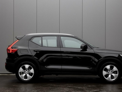 Volvo XC40 1.5 T2 Momentum