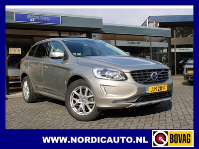 Volvo XC60 2.0 T5 AUTOMAAT PANORAMADAK / NAVIGATIE- LEDER- CAMERA- TREKHAAK