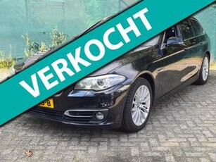 BMW 5-SERIE Touring 530d Luxury Aut8 EURO 6!