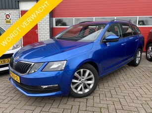 Škoda Octavia Combi 1.0 TSI Greentech Business Edition TREKHAAK / STOELVERW / CARPLAY / NAVI / CLIMA / PDC / BLUETOOTH / CRUISE / NL-AUTO