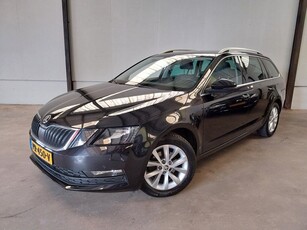 Škoda Octavia Combi 1.6 TDI Greentech Ambition Business AUTOMAAT APPLE CARPLAY ADAPT CRUISE HALF LEER DAB+ LED NAVI ECC TREKHAAK