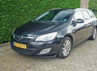 Opel Astra Sports Tourer 1.3 CDTi S/S Cosmo | TREKHAAK