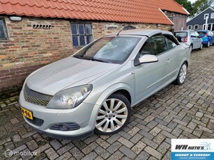 Opel Astra TwinTop 2.0 T Cosmo