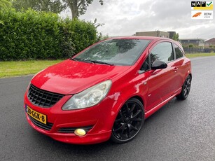 Opel Corsa 1.6-16V GSI NAP/XENON/AIRCO/150PK/APK