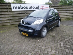 Peugeot 107 1.0-12V XS 5 drs airco