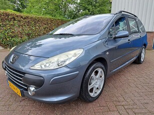 Peugeot 307 Break 1.6-16V Premium CLIMAT/CRUISE/TREKHAAK/PDC.A 110PK