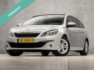 Peugeot 308 SW 1.2 PureTech Sport (PANORAMADAK, NAP, NAVIGATIE, GETINT GLAS, TREKHAAK, SPORTSTOELEN, PARKEERSENSOREN, BLUETOOTH, NIEUWSTAAT)