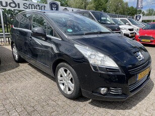 Peugeot 5008 1.6 THP Blue Lease Executive 7p. Panodak Cruise Clima PDC Navi Trekhaak