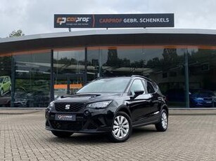 Seat Arona 1.0 TSI Style DSG 110 pK | Achteruitrijcamera | NAVIGATIE | Cruise Control | Lichtmetalen velgen |