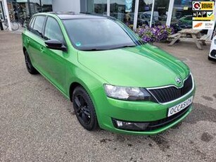 Skoda RAPID Spaceback 1.2 TSI Greentech Drive 110PK Panoramadak GRT DRIVE DAB+ radio, Parkeersensoren