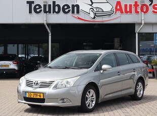 Toyota Avensis Wagon 1.8 VVTi Dynamic Navigatie, Climate control, Trekhaak, Parkeersensoren