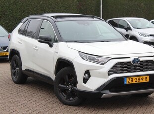 Toyota RAV4 2.5 Hybrid AWD Bi-Tone / Trekhaak / Panoramadak / 360Camera / Leder / JBL / Keyless / 18'' / Dodehoek / DAB / Keyless