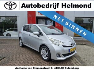 Toyota Verso-S 1.3 VVT-i Dynamic