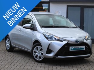 Toyota Yaris 1.5 Hybrid Aspiration Clima, Camera, Bluetooth, Winterpack