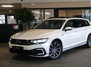 Volkswagen Passat Variant 1.4 TSI PHEV GTE Virtual Pano Leder Camera 218pk