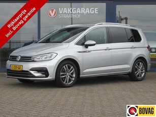 Volkswagen Touran 1.5 TSI Highline Business R-Line 7-Pers, Automaat / Trekhaak / Full LED / Parkeersensoren / Adaptive Cruise / 17' LMV