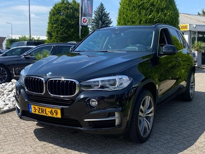 BMW X5 3.0D Sport 2014 Zwart Panoramadak Dealer Onderhouden