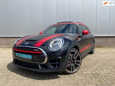 Mini Clubman 2.0 John Cooper Works ALL4 Xenon, Navigatie