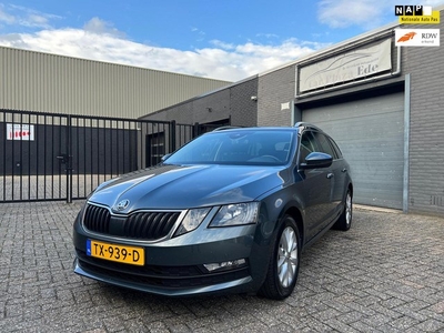 Skoda Octavia Combi 1.6 TDI Greentech Ambition Aut. Camera