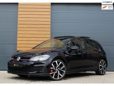 Volkswagen Golf 2.0 TSI GTI