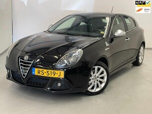 Alfa Romeo Giulietta 1.4 T Distinctive / Clima /