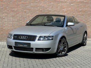 Audi A4 Cabriolet 3.0 V6 S-Line Leder - Navi - Automaat -