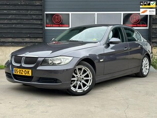 BMW 3-serie 318i High Executive - 6 Bak - Cruise - PDC