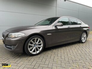 BMW 5-serie 528i NWE APKAUT245PK