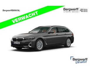 BMW 5 Serie Touring 530e xDrive Luxury - 69km!! - Integral