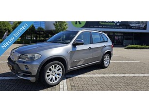 BMW X5 xDrive48i TOP ONDERHOUDEN AUTO MET NWE MOTOR ZIE