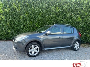 Dacia Sandero 1.6 Stepway NWE APK AIRCO TREKHAAK NAP