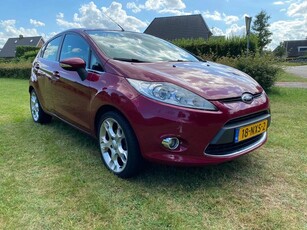 Ford Fiesta 2010 1.4 Titanium Automaat (bj 2010)