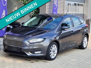 Ford Focus 1.0 EcoBoost 125pk Titanium vol opties!